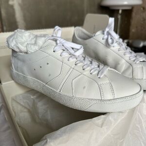Koio leather distressed sneaker new
